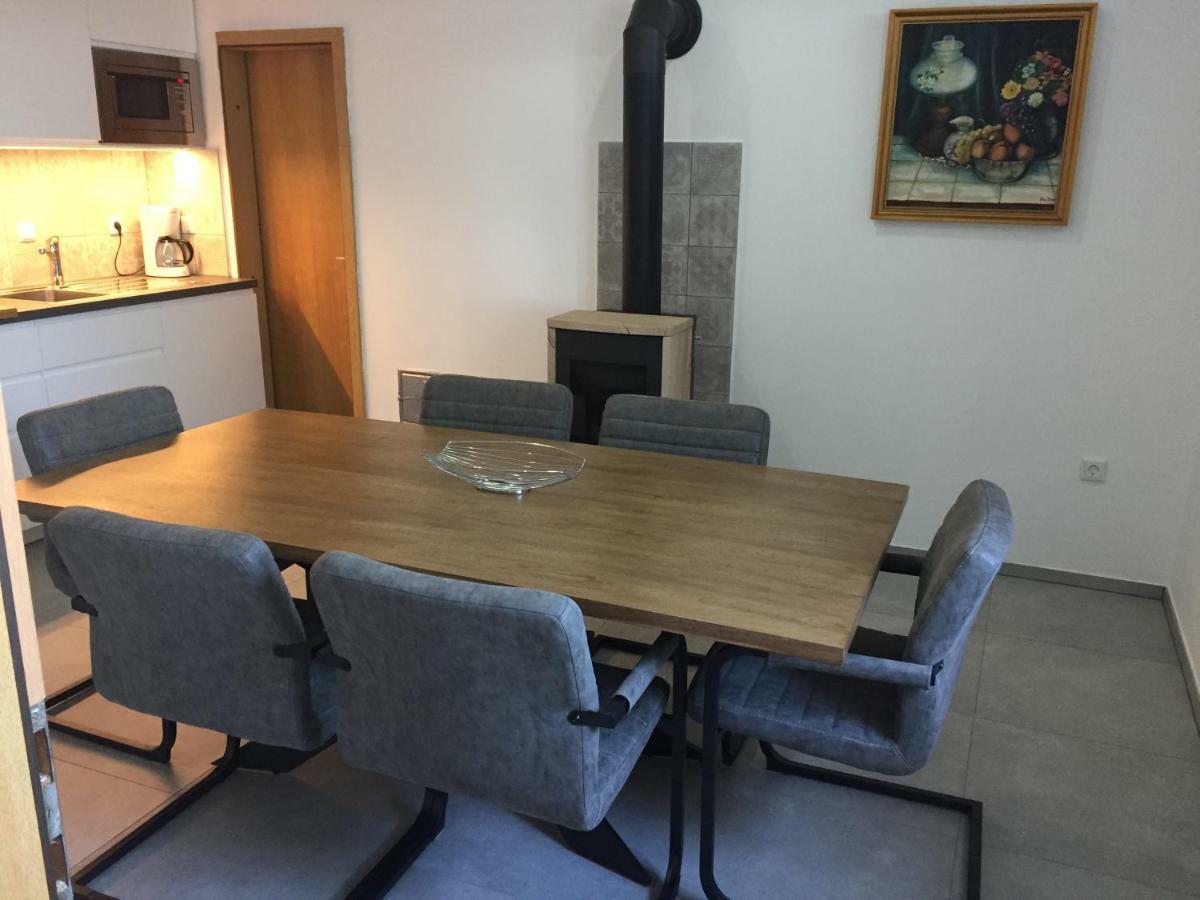 Central House Nona Crikvenica Εξωτερικό φωτογραφία